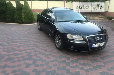 Седан Audi A8 2005 в Луцьку