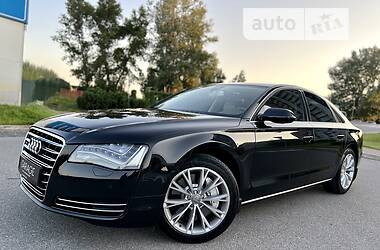 Седан Audi A8 2012 в 