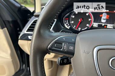 Седан Audi A8 2012 в 