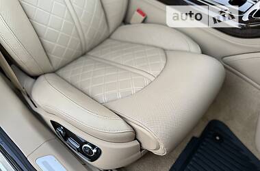 Седан Audi A8 2012 в 
