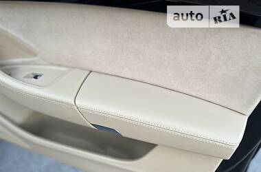 Седан Audi A8 2012 в 