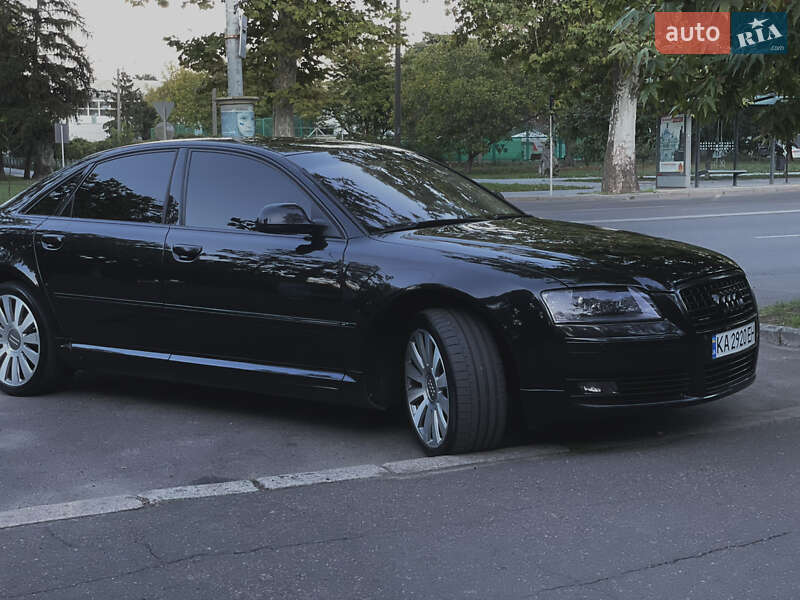 Седан Audi A8 2008 в Миколаєві