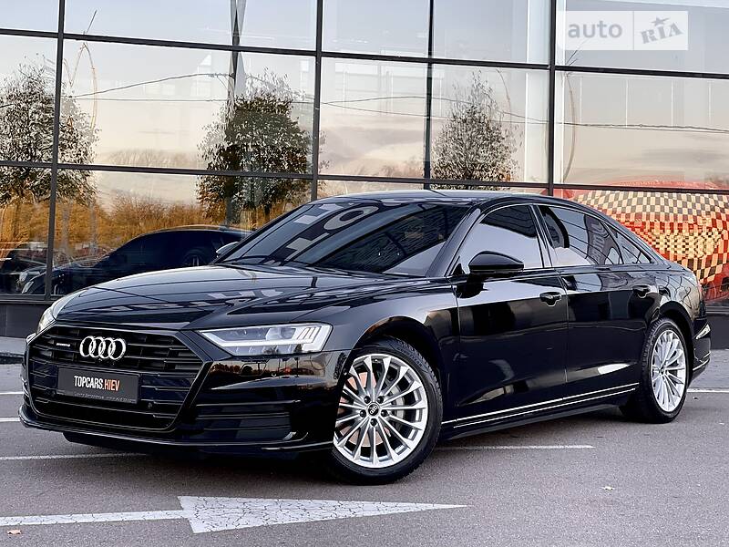 Седан Audi A8 2021 в Киеве