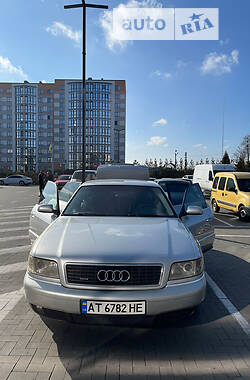 Седан Audi A8 2001 в 