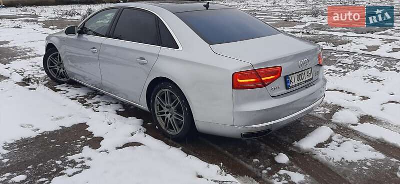 Седан Audi A8 2011 в Киеве