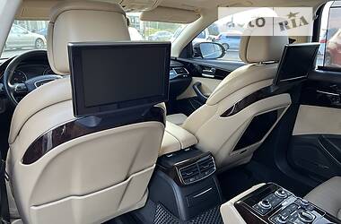 Седан Audi A8 2012 в Ужгороді