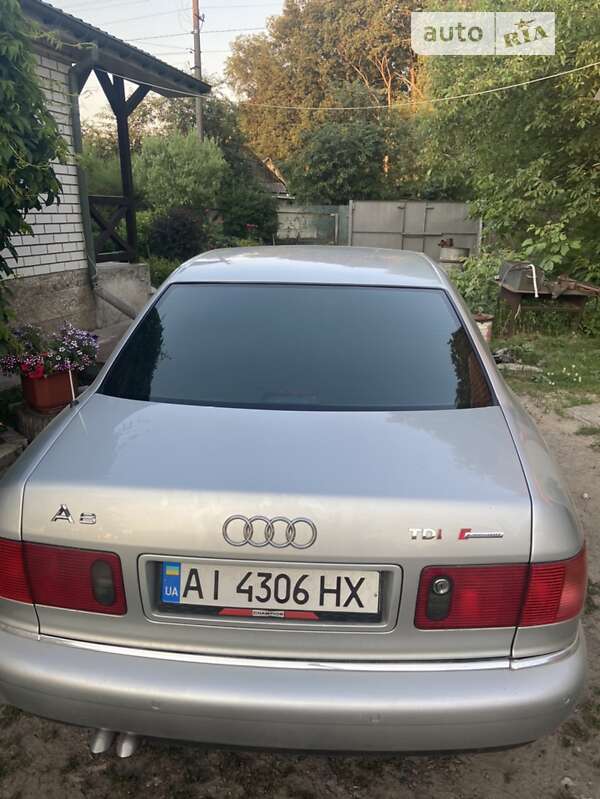 Седан Audi A8 1999 в Фастове