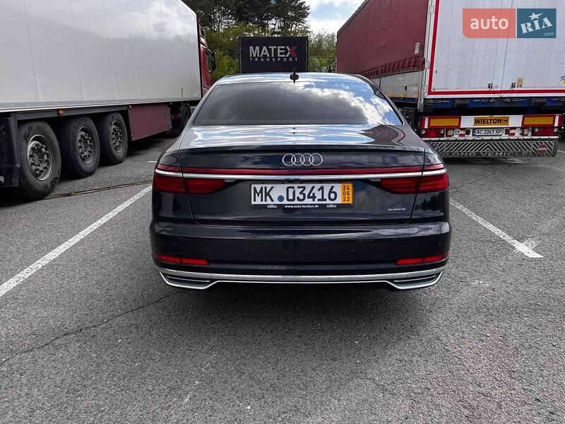 Седан Audi A8 2019 в Херсоне