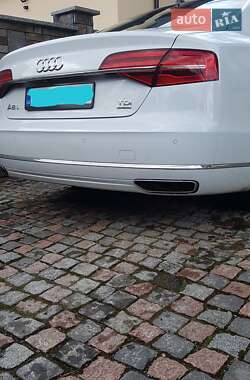 Седан Audi A8 2014 в 