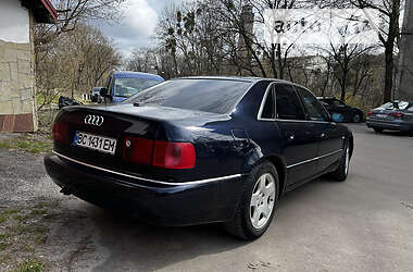 Седан Audi A8 2001 в Львове