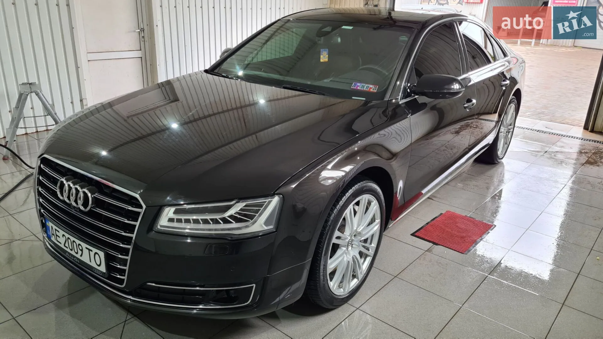 2015 Audi A8 - фото 1