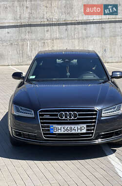 Audi A8 2016