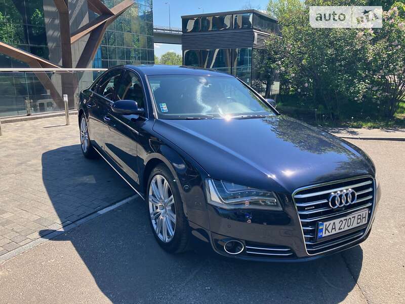 Седан Audi A8 2013 в 