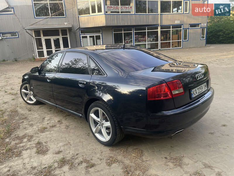 Седан Audi A8 2007 в Черновцах