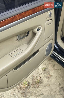 Седан Audi A8 2007 в 