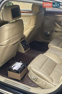 Седан Audi A8 2007 в 