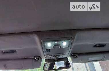 Седан Audi A8 1999 в 