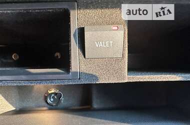 Седан Audi A8 2012 в 