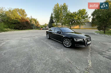 Audi A8 2012