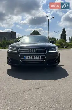 Audi A8 2016