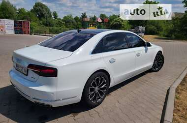 Седан Audi A8 2015 в Івано-Франківську