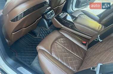 Седан Audi A8 2012 в Одессе