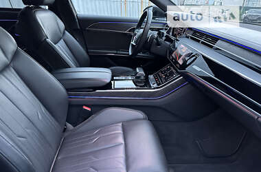 Седан Audi A8 2018 в Киеве