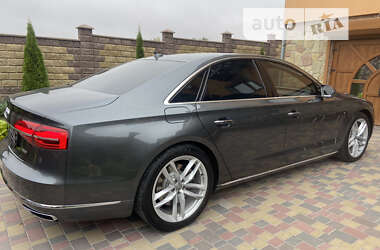 Седан Audi A8 2015 в Тернополі