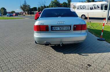 Седан Audi A8 2002 в Черновцах