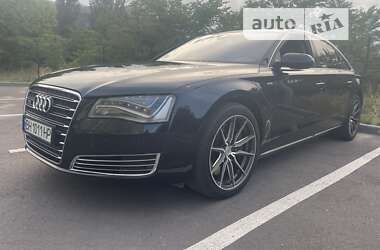 Седан Audi A8 2011 в Николаеве