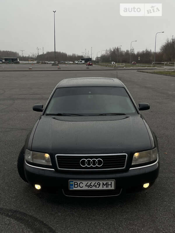 Седан Audi A8 2001 в Львові