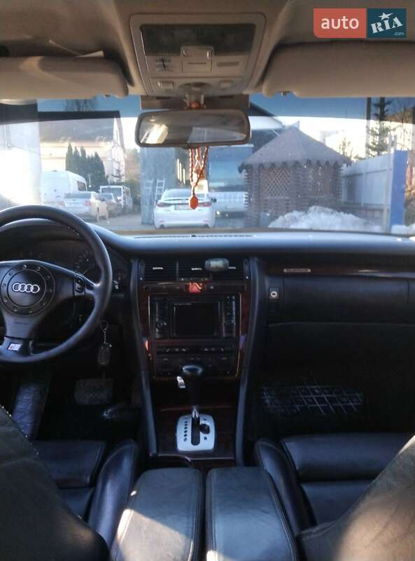 Седан Audi A8 1999 в Тернополі