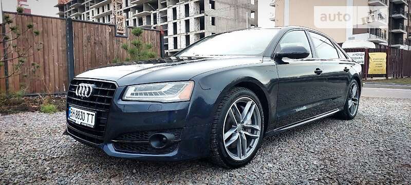Седан Audi A8 2017 в Одессе