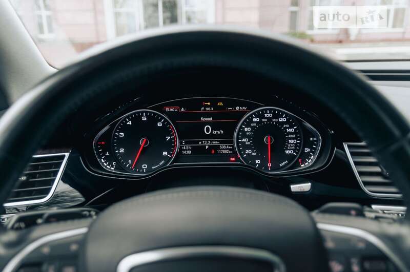 Седан Audi A8 2017 в Одессе