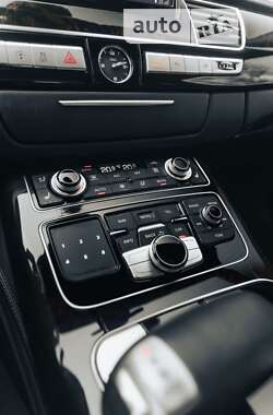 Седан Audi A8 2017 в Одессе