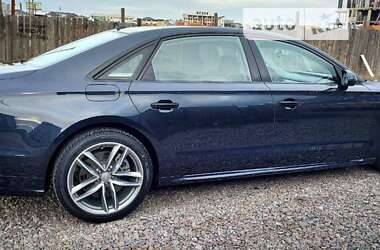 Седан Audi A8 2017 в Одессе