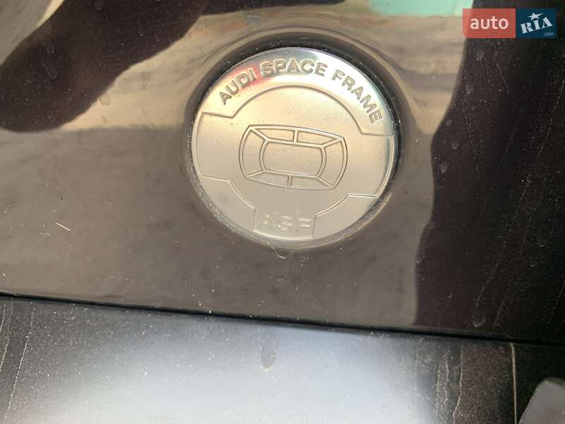 Седан Audi A8 2008 в Переяславе