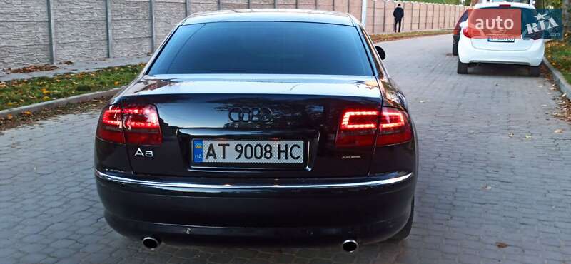 Седан Audi A8 2009 в Ивано-Франковске