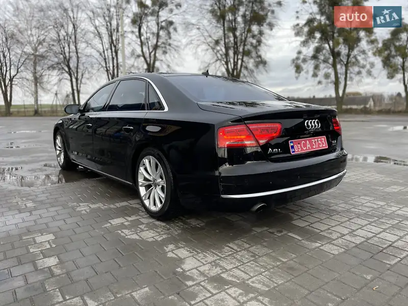 Audi A8 2013