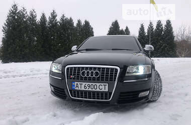 Седан Audi A8 2006 в Калуше