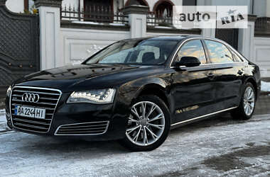 Седан Audi A8 2012 в Ровно