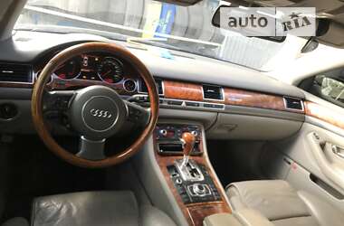 Седан Audi A8 2004 в Києві