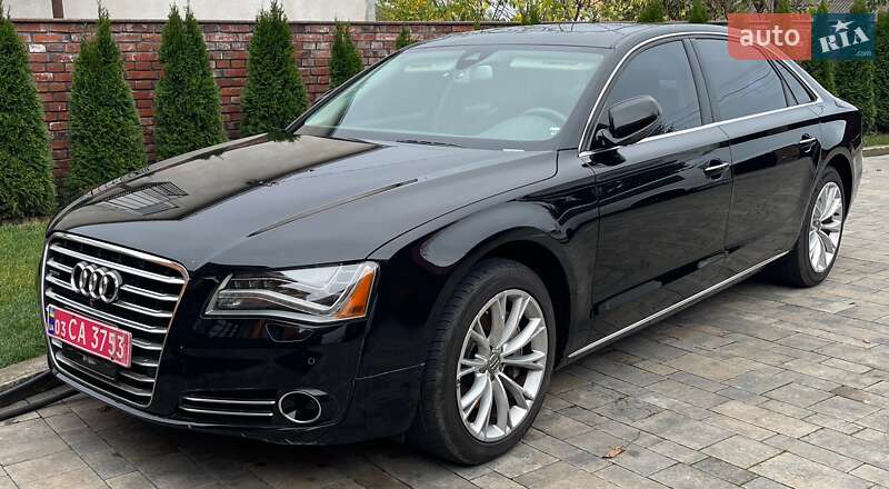 Седан Audi A8 2013 в 