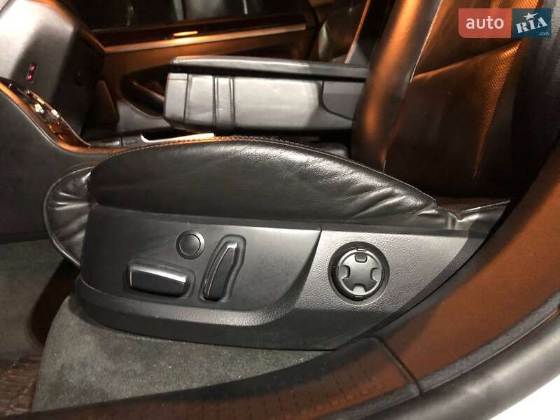 Седан Audi A8 2008 в Киеве
