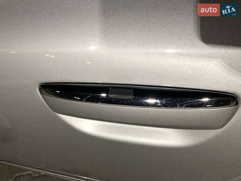 Седан Audi A8 2008 в Киеве