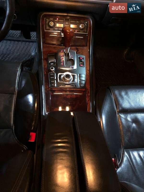 Седан Audi A8 2008 в Киеве