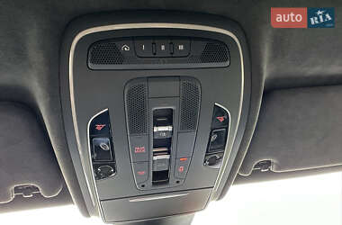 Седан Audi A8 2016 в 