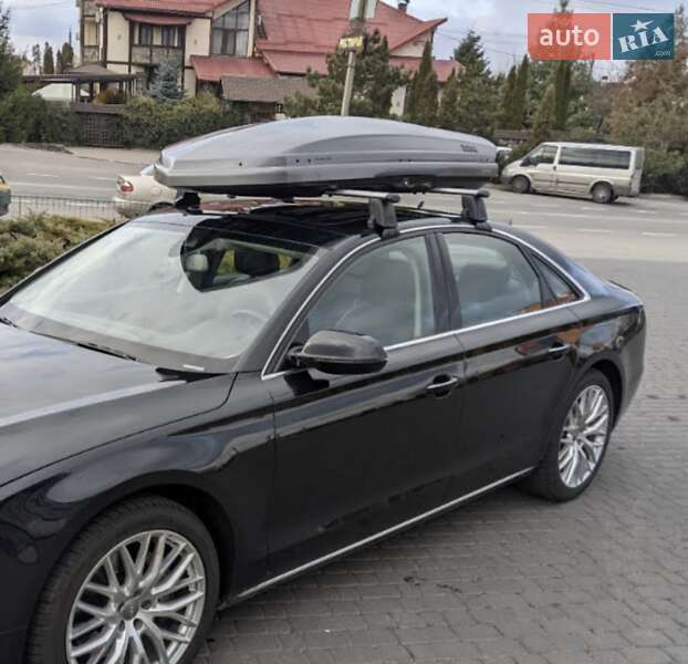 Седан Audi A8 2013 в Хмельницком