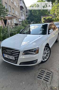 Седан Audi A8 2013 в Ивано-Франковске