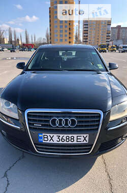 Седан Audi A8 2004 в Кам'янець-Подільському